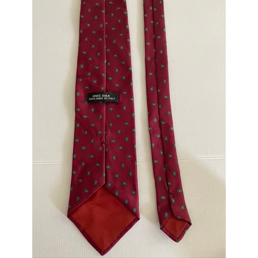 Handmade in Italy 100% Silk Burgundy Micro Paisley Print Classic Men's Necktie